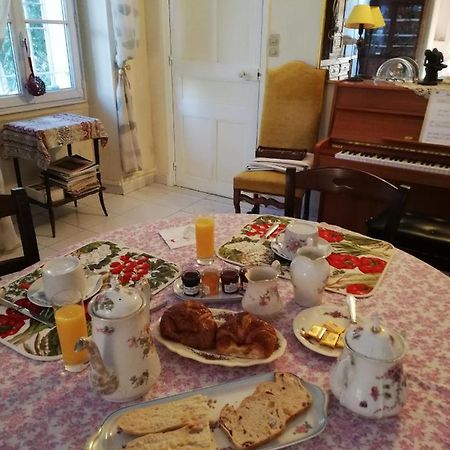 Lolifan En Provence Bed & Breakfast Brignoles Luaran gambar